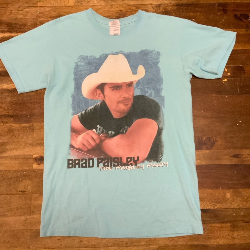 Brad Paisley tour shirt